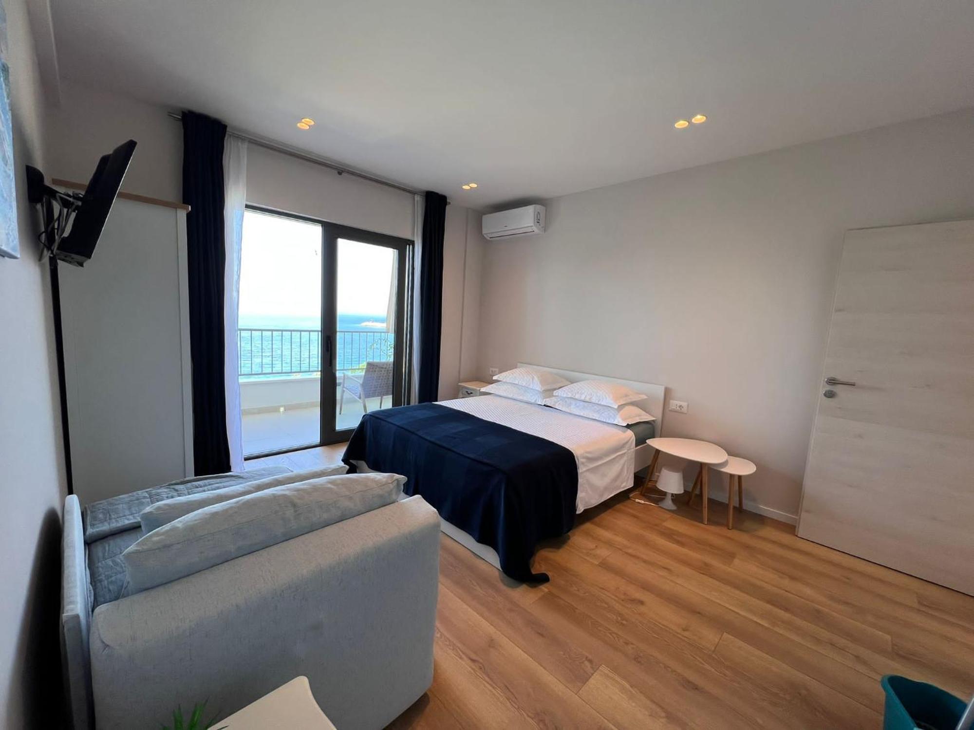 Beachfront Comfort Apartments Sinajko Подгора Екстер'єр фото